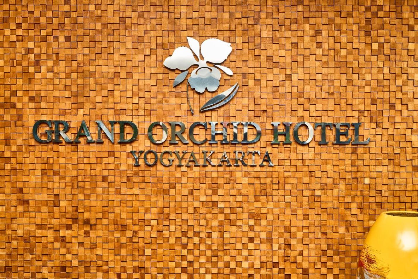 Grand Orchid Hotel Yogyakarta Maguwo Extérieur photo
