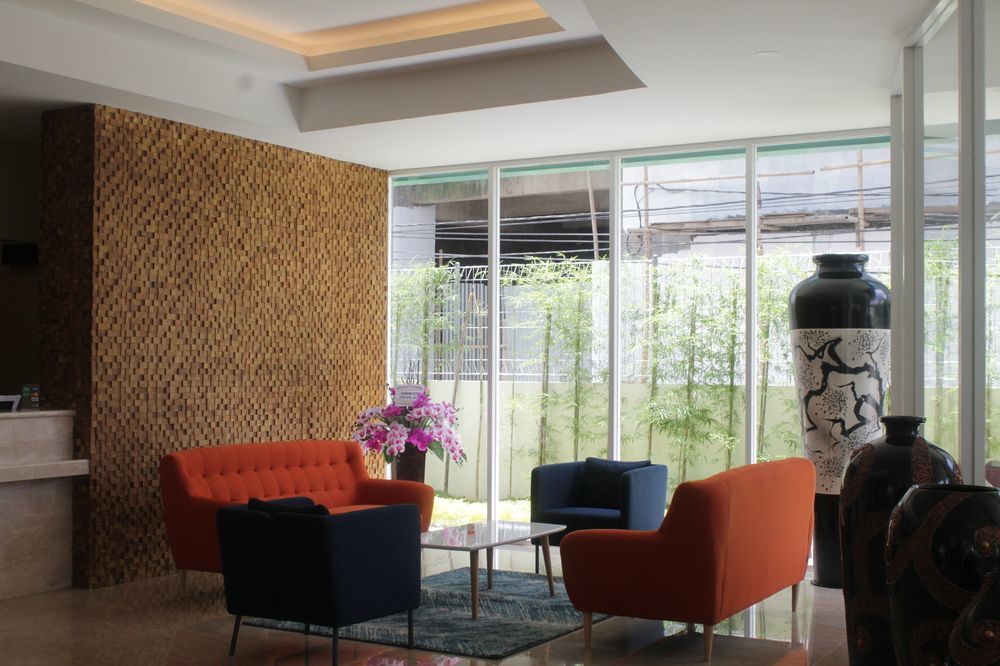 Grand Orchid Hotel Yogyakarta Maguwo Extérieur photo